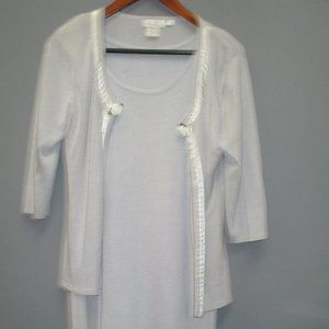 22nd Street Women's 2 Piece Dress Sweater Size M Gray Rayon Blend Two Piece Suit
